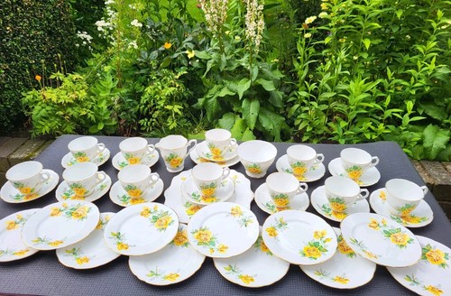 Vintage royal stafford - royal, large