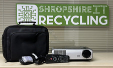 Nobo S22E Projector With carry