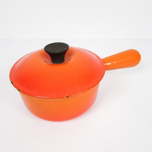 Creuset cast iron saucepan - cast,