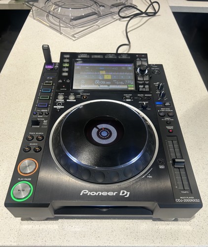 Pioneer cdj 2000nxs2 - pioneer, cdj-2000nxs2