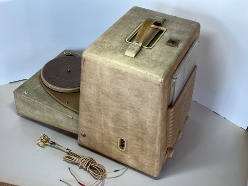 Vintage radio record player - radio,