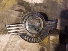 VINTAGE MORRIS METAL BONNET CAR BADGE 737873  Rare EMBLEM  As Photos