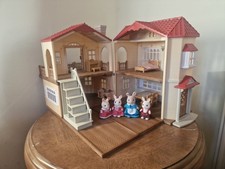 Sylvanian Families Red Roof