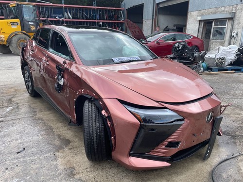 Lexus 300e breaking - 300e, hv