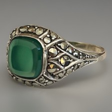 9ct Gold Silver Chrysoprase