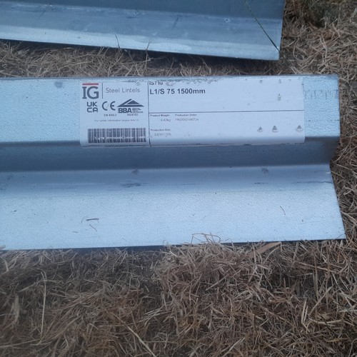 Catnic lintel up - l1/s,