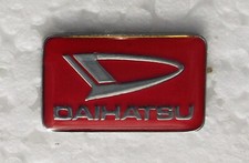 DAIHATSU METAL LAPEL BADGE