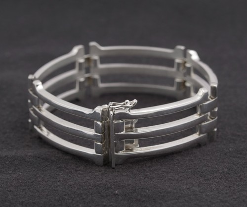 Heavy 835 silver gate bracelet - 835,