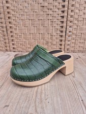 Swedish Hasbeens Leather Clogs