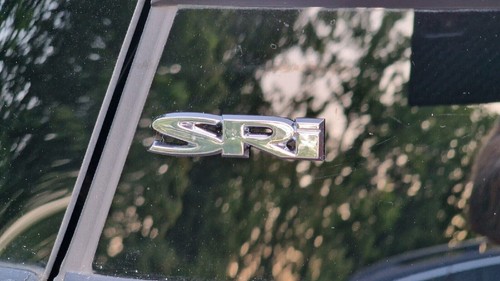 Genuine vauxhall sri logo - vauxhall,