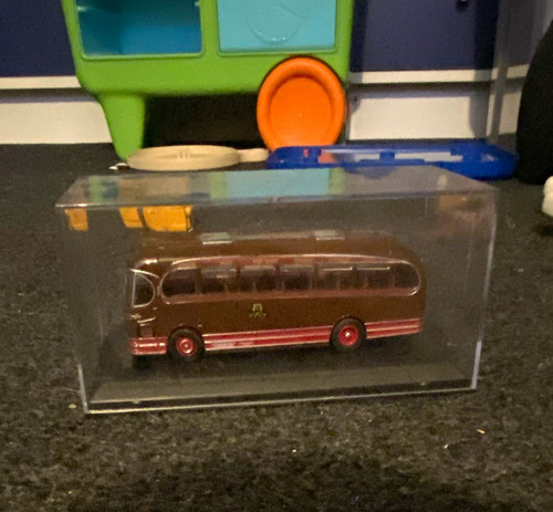Diecast model bus - diecast,