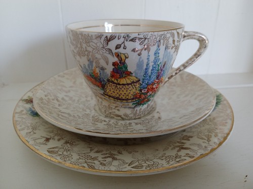 Vintage empire england - ,