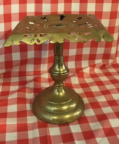 Vintage brass trivet stand - vintage,