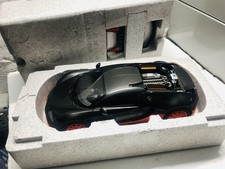 Bugatti Veyron 16.4 Super Sport Black/ Orange Autoart 1/18