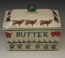EMMA BRIDGEWATER ENGLAND 2000 BUTTER DISH FARM ANIMALS COWS PIGS FARMHOUSE DECOR