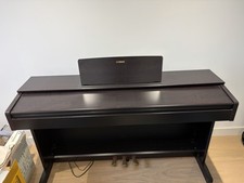 Yamaha Arius YDP 143 Digital