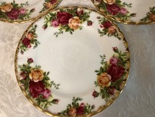 Royal Albert Old Country Roses