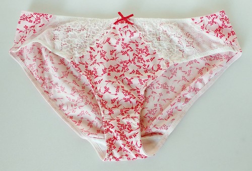 Silky soft pink - soft, n