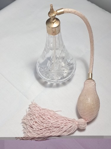 Vintage perfume atomizer - vintage,