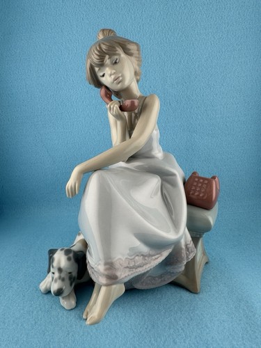 Lladro chit chat girl - "chit, on