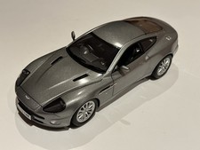 1:18  Aston Martin Vanquish
