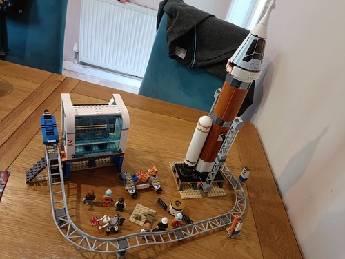Lego 60228 deep space - 60228,