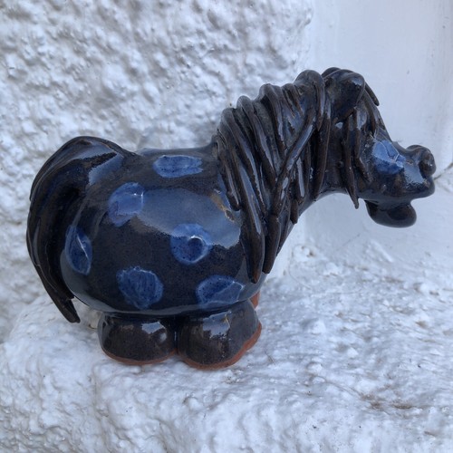 Vintage highland scottish pony - scottish,