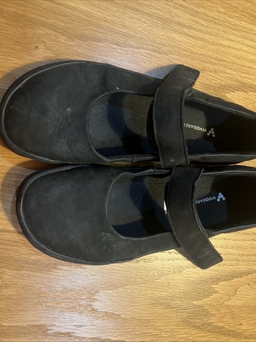 Nearly new vivobarefoot wyn - new,