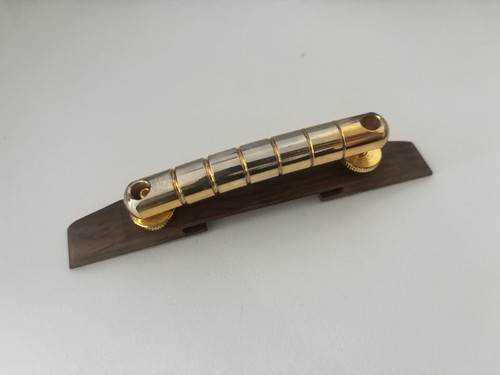 Gretsch guitar rocking bar - rocking,