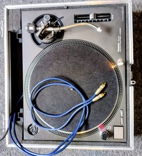 Technics Turntable SL-1210 MK2