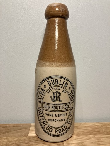 Ginger beer bottle pictorial - ginger,