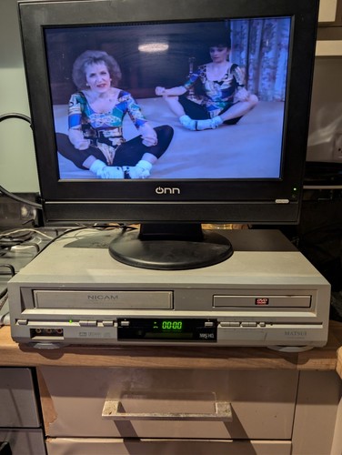 Matsui dvd500 dvd player and - matsui,