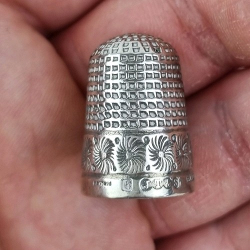 Antique solid silver thimble - antique,