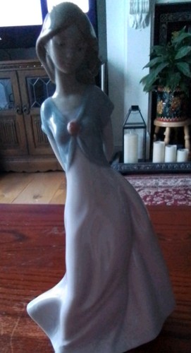 Nao lladro truly love - truly,