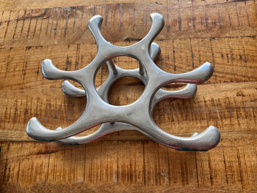 Vintage cast aluminium - cast, 6
