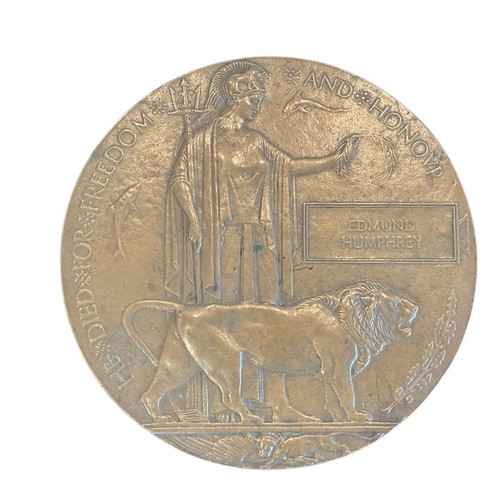 First world war - war, plaque