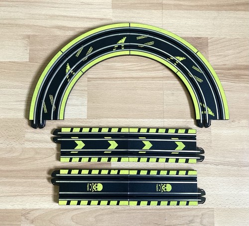 Micro scalextric slot car - scalextric,