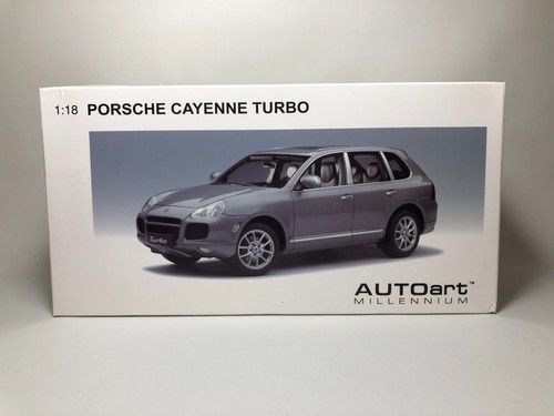 Autoart porsche cayenne - 1/18,