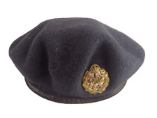 WW2 Royal Air Force Regiment Beret and Badge KC Solid Brass Antique Original
