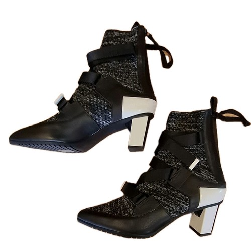 Women designer united - designer,