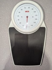 SECA Bathroom scales 761