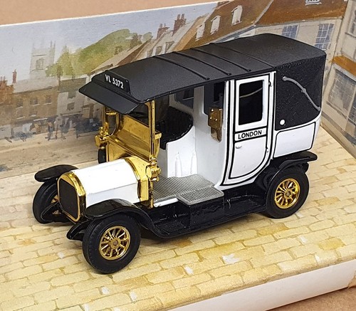 Matchbox appx 9cm - appx, diecast