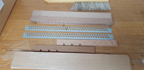 Wbc hive parts - and, brush