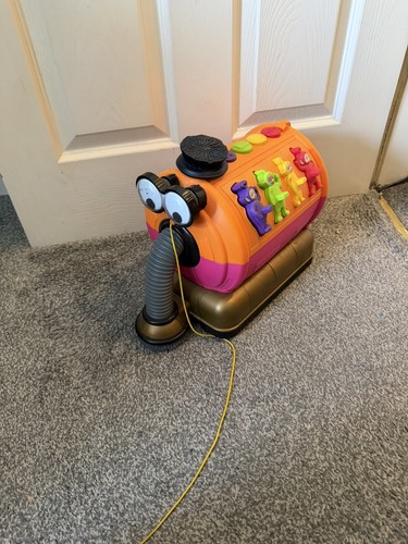 Tellytubbies giant noo - noo-noo, toy