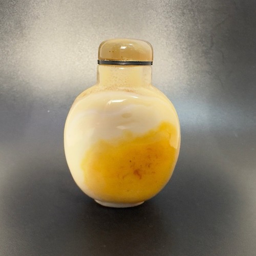 Chinese old agate snuff bottle - agate,