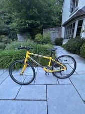 Isla Bike Benin 26L Yellow