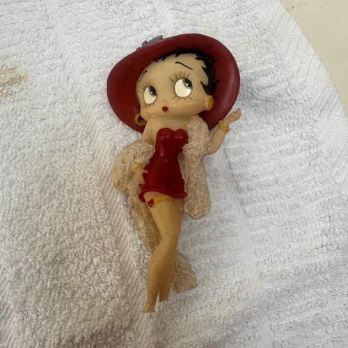 Betty boop plastic figurine - betty,