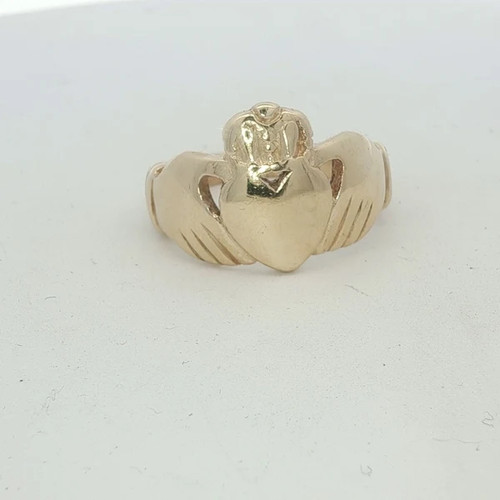 9ct yellow gold claddagh - , ring