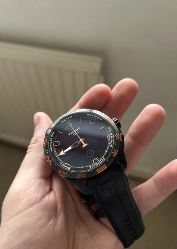 Tissot touch connect - t,