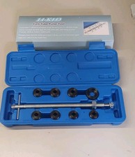 UNIVERSAL BRITISH FORK PULLER